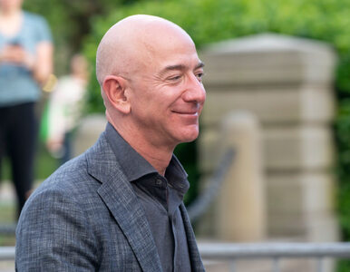 Miniatura: Bezos sprzedał akcje Amazona. Wzbogacił...