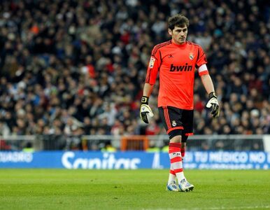 Miniatura: Casillas ze złamaną ręką. Nie zagra...