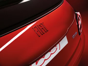 Fiat 500 (RED) 