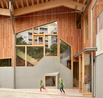 Szkoła Montessori, projekt Gradolí & Sanz Arquitectes 