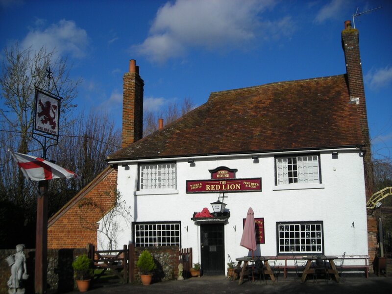 The Red Lion Pub w Little Missenden