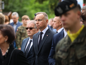 Miniatura: Duda na pogrzebie polskiego żołnierza....