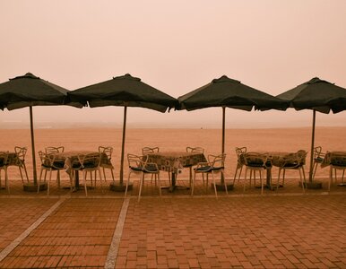 Miniatura: Potężna chmura dotarła nad wyspy. Wydano...