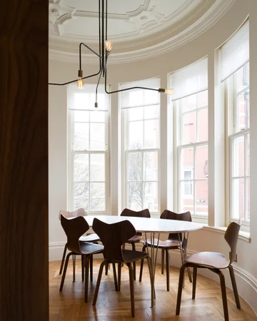 Apartament z fantastyczną stolarką downloadfor.press, Red Deer, druga paczka