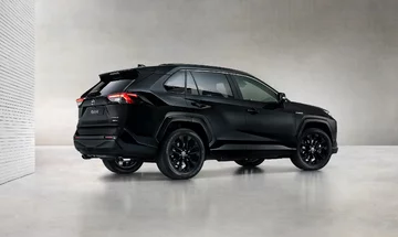 Toyota RAV4 Hybrid Black Edition by JBL 