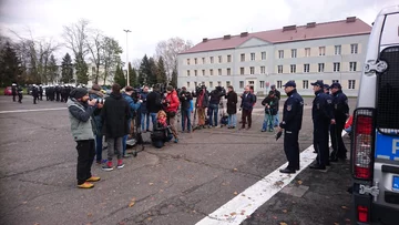 Konferencja Policji, na której przedstawiono dziennikarzom funkcjonariusza "Kulsona" 