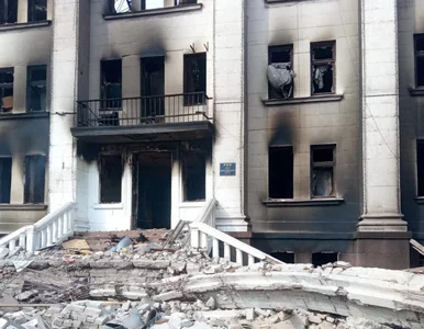 Miniatura: Wojna na Ukrainie. Trwa akcja ratunkowa w...