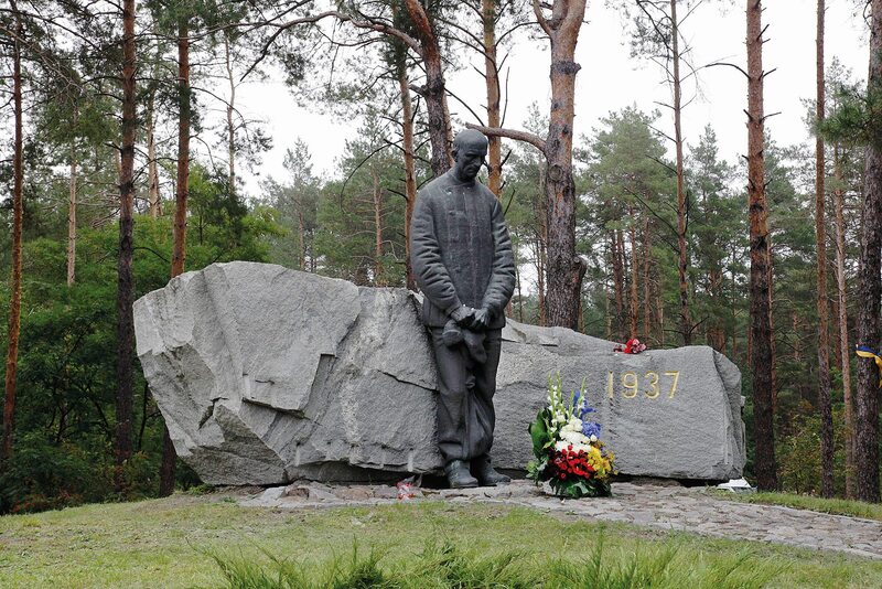 Bykownia pod Kijowem – pomnik ofiar 1937 r.