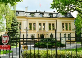 Miniatura: Polacy bezbronni we własnym kraju....