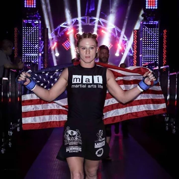 Zawodniczka MMA Katy Collins 