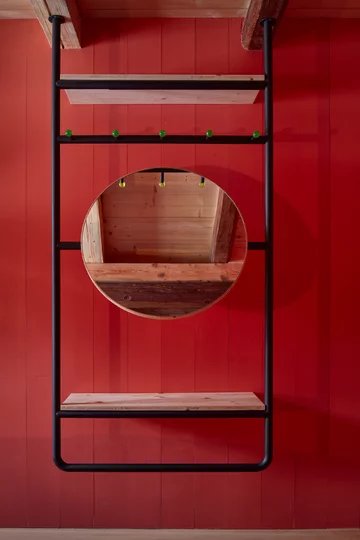 130-letni domek w górach w nowej odsłonie, projekt Mjölk Linka, Mjölk, domek w górach