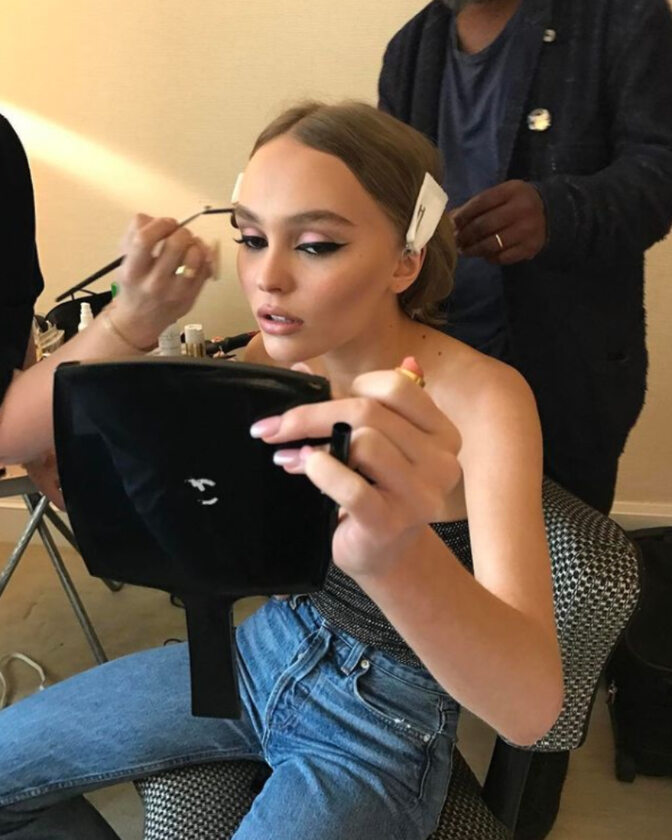 Lily-Rose Depp 