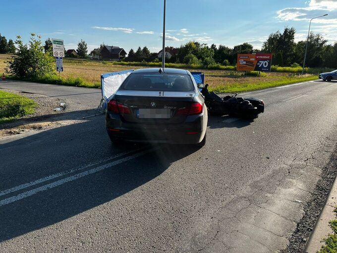 Zderzenie motocykla i BMW pod Lublinem
