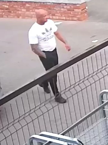 Poszukiwany mężczyzna 