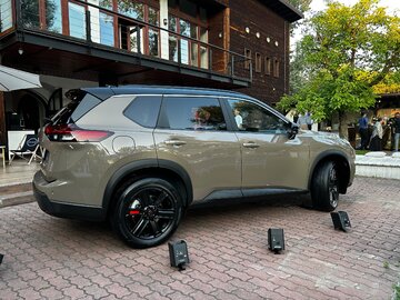 Nowy Nissan X-Trail 2026 Nowy model N-Trek