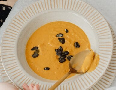 Miniatura: Wypróbuj przepis na aksamitną zupę z dyni....