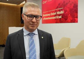 Miniatura: Prof. Giannopoulos: Są dwa razy...