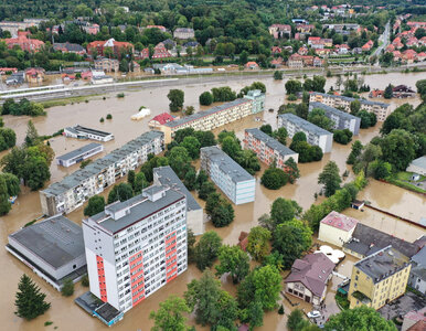 Miniatura: Powódź w Polsce. Jak pomóc? Spis...