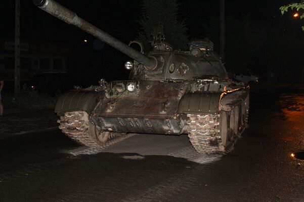 Miniatura: Czołg T-55 na ulicach Pajęczna