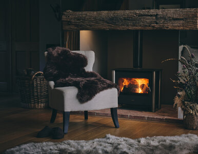 Miniatura: Zamiast czerni i nudnej szarości. Ciemny...