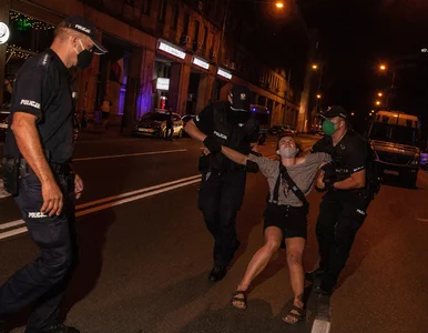 Miniatura: Protesty LGBT w Warszawie. Doszło do...