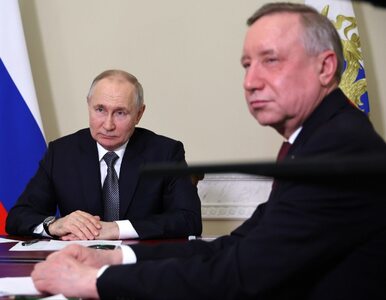 Miniatura: Cyniczna „ceremonia” w Mariupolu. Putin...