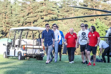 Polscy piłkarze dotarli do Arłamowa 