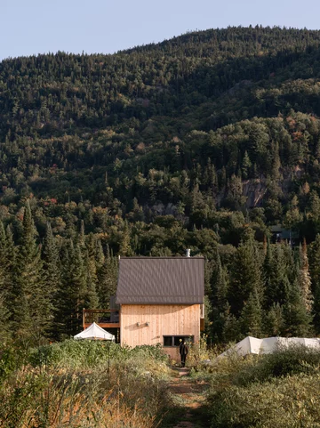 Farouche Tremblant, proj. Atelier L'Abri 