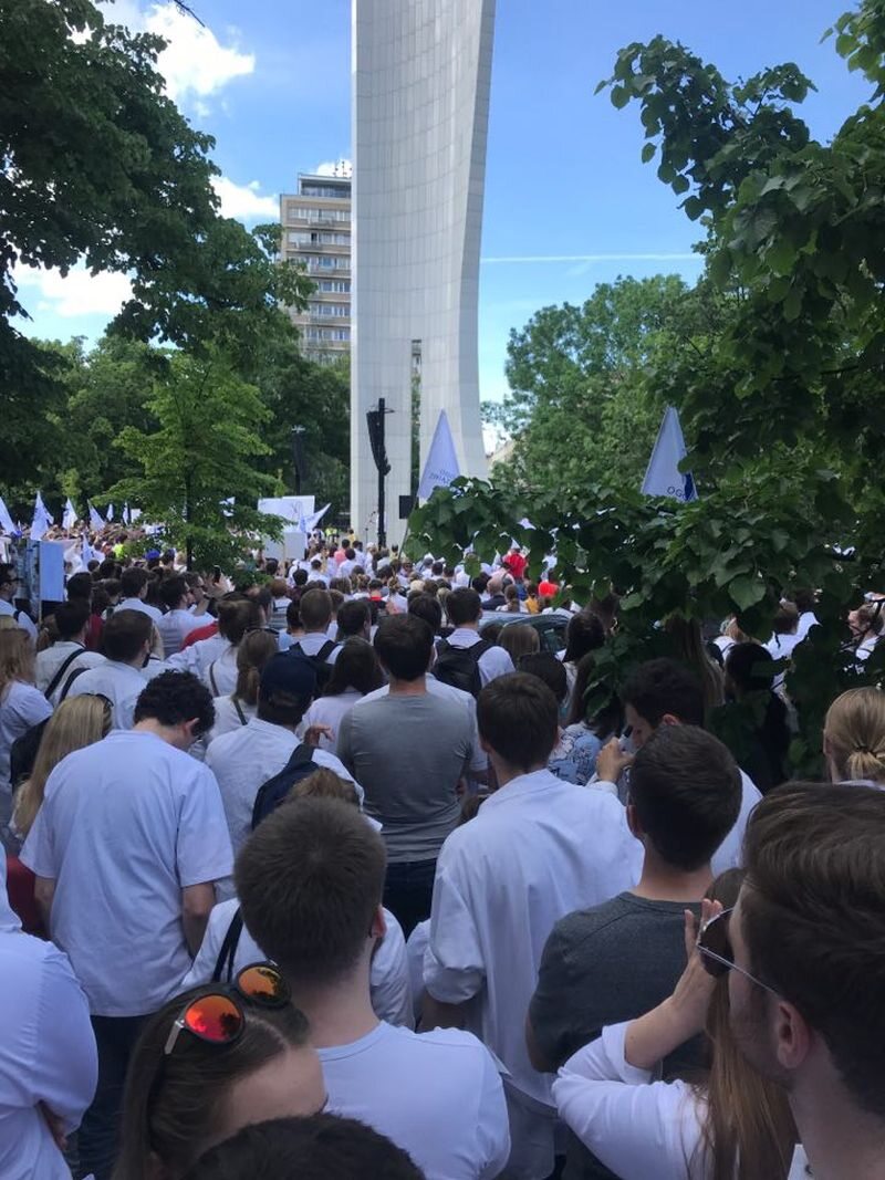 W sobotę 1 czerwca na manifestację do Warszawy przyjechali...