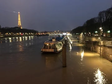 Pomarańczowy alert powodziowy ogłoszono w 23 departamentach 