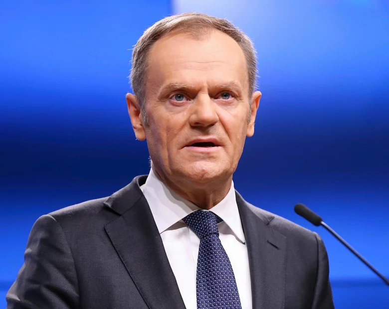 Miniatura: Zamieszanie wokół przesłuchania Tuska...