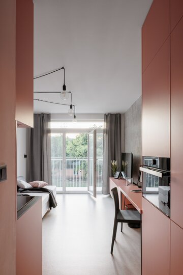 Dawny hotel robotniczy w&nbsp;Koszycach odzyskał modernistyczną godność, projekt  Atrium Architekti
