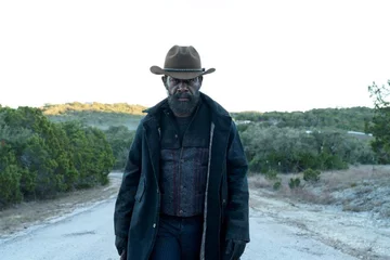 Kadr z serialu „Fear the Walking Dead” (sezon 6B) 