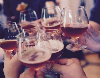 Co dzieje się z twoim mózgiem, gdy pijesz za dużo alkoholu