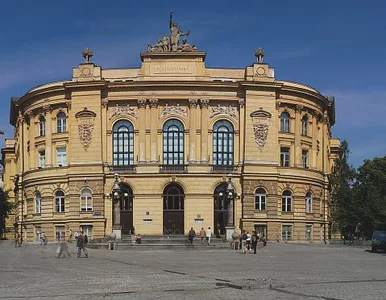 Miniatura: Politechnika Warszawska i IBM zawiązały...