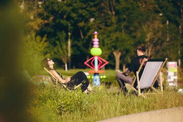 19. edycja Gdynia Design Days odbyła się pod&nbsp;hasłem &bdquo;Bliżej&rdquo;. W&nbsp;centrum zainteresowania znalazły się relacje projektowania z&nbsp;człowiekiem, miastem, rzemiosłem i&nbsp;środowiskiem