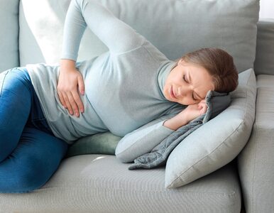 Domowe sposoby na ból brzucha. Co pomaga na ból żołądka i ból brzucha?