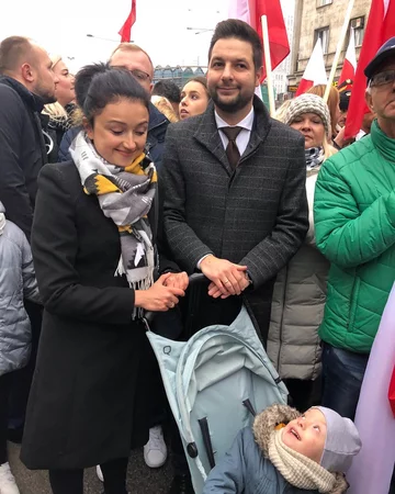 Patryk Jaki z rodziną 