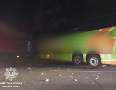 Miniatura: Poważny wypadek autobusu z Warszawy. Są...