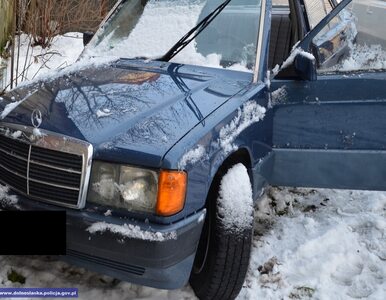 Miniatura: Ukradli samochód, ale... utknęli w śniegu....