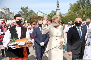 Andrzej Duda z Agatą Dudą na Dożynkach Prezydenckich 