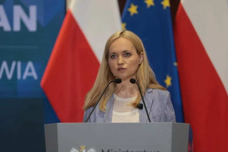 Miniatura: Reformy minister Grendy. Nie będzie...