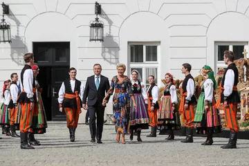 Andrzej Duda z Agatą Dudą na Dożynkach Prezydenckich 