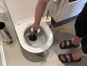 Miniatura: Wsyp 2 łyżki do WC. Po 15 minutach wyżre...