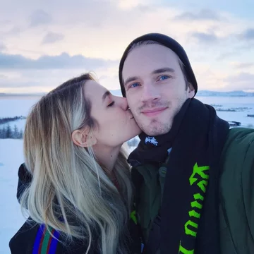 PewDiePie i Marzia Kjellberg 