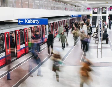 Miniatura: Wypadek w metrze. Człowiek wpadł pod...