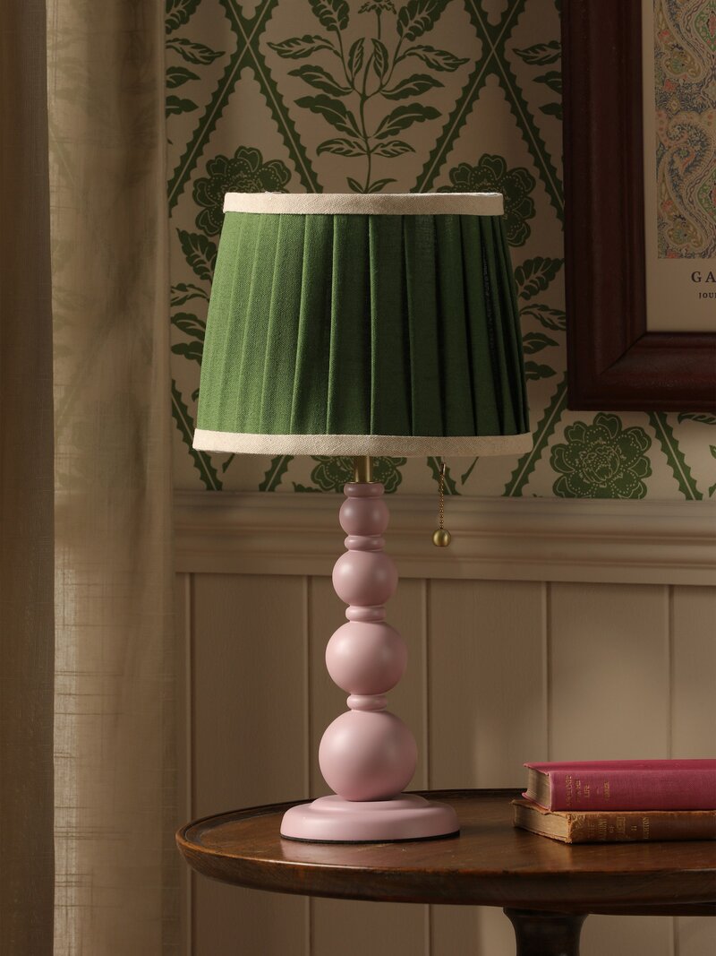 Lampa stołowa