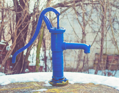 Miniatura: Gdzie wiercić studnię? Znajdź wodę bez...