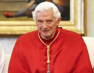 Miniatura: Benedykt XVI: świat się rozpada