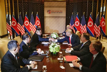 Spotkanie Donalda Trumpa z Kim Dzong Unem 